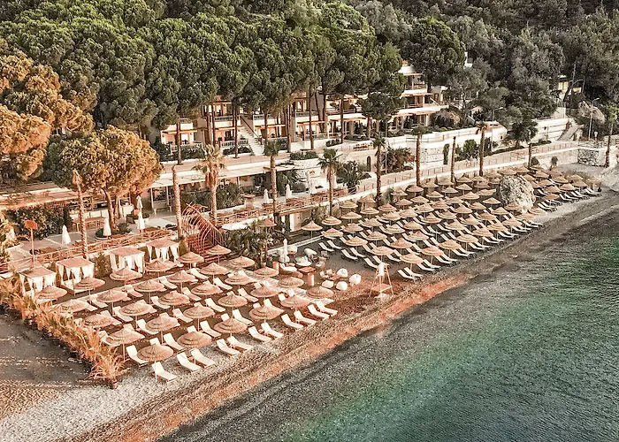 Perios Beach House - Adults Only